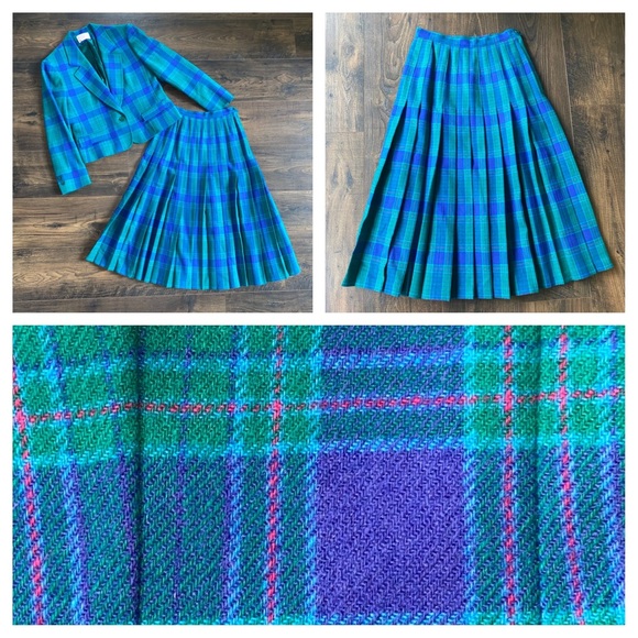Pendleton Dresses & Skirts - Vintage Pendleton Vibrant Plaid Pleated Skirt size 4 Green Blue Pink